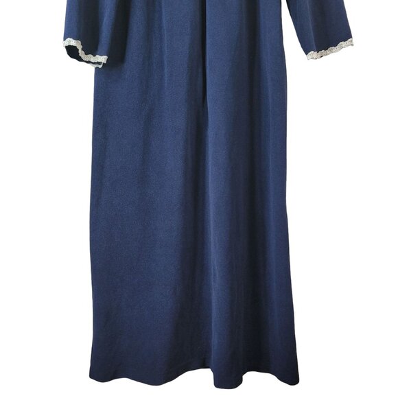 Beth Michaels Velour Robe Blue Medium Lace Long Sleeve Zip Pockets Granny VTG - Picture 3 of 11